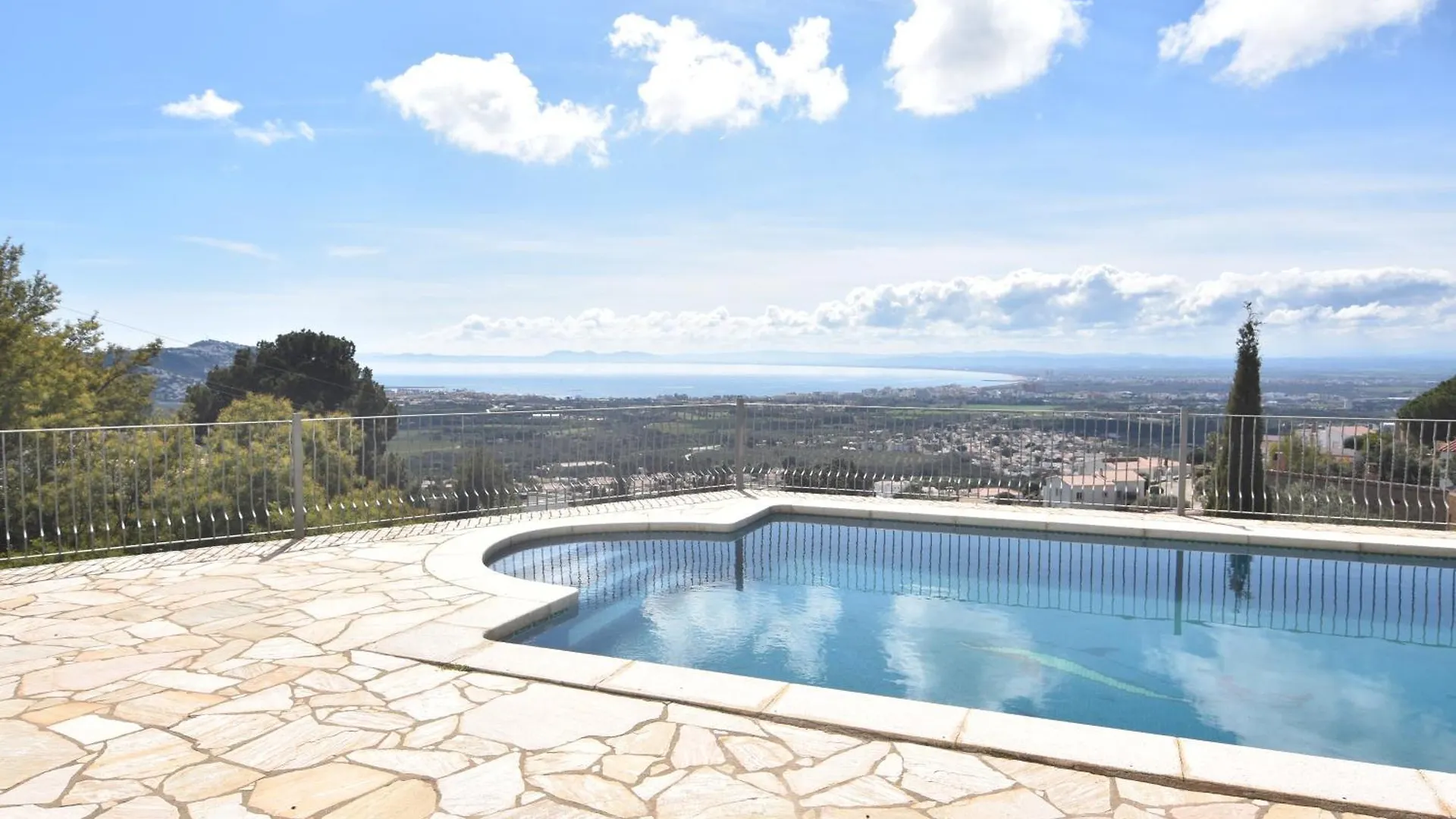 Holiday home Rnet Casa Mas Fumats Schnell Villa Selva de Mar Spain