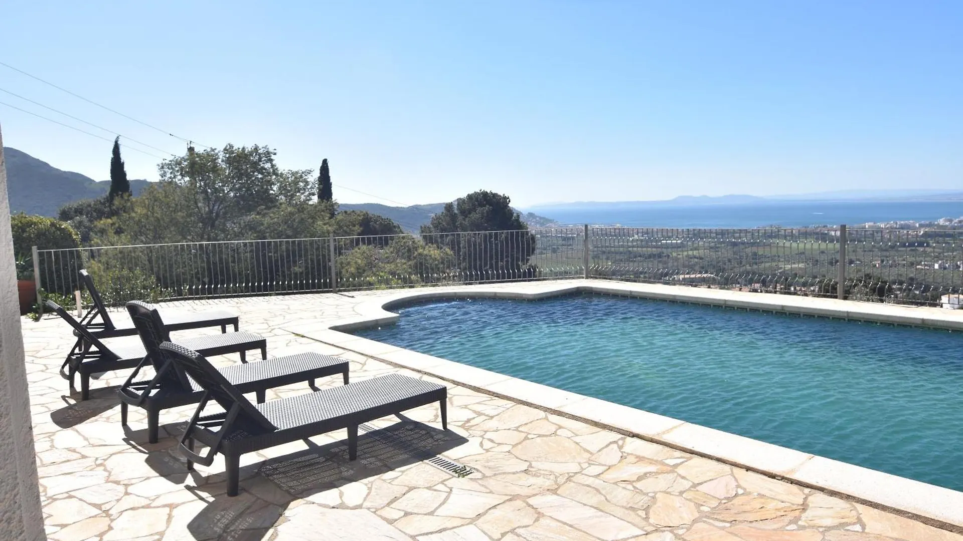 Rnet Casa Mas Fumats Schnell Villa Selva de Mar Holiday home